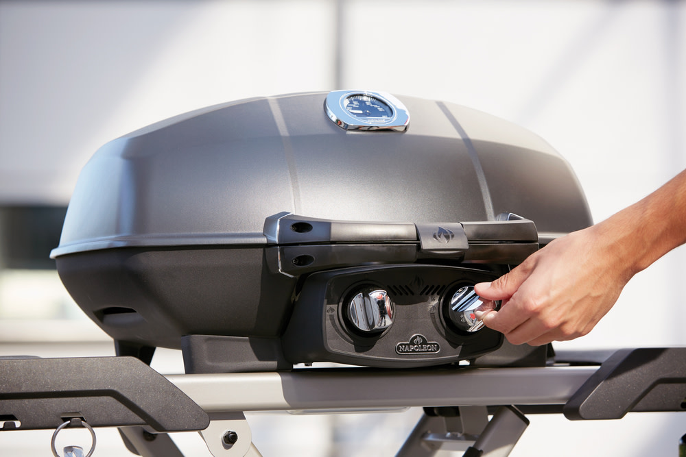 Napoleon TravelQ PRO285X Portable Propane Gas Grill with Scissor Cart Black - Flockneti