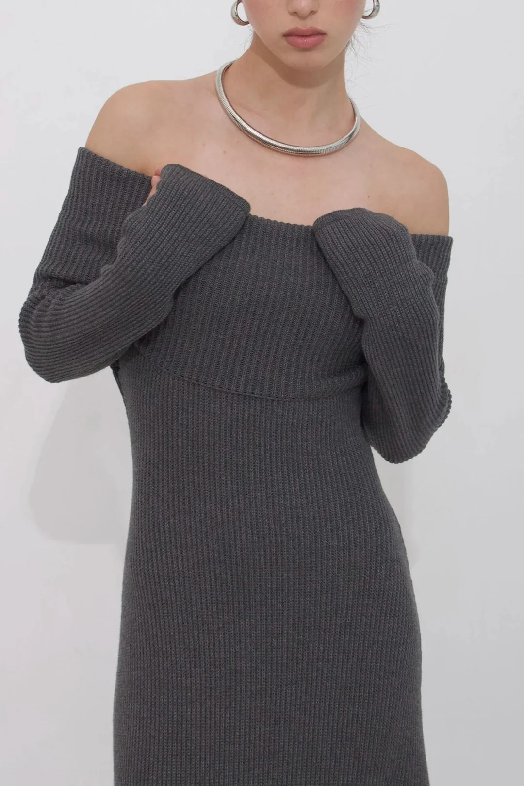 Knit Off-Shoulder Long Sleeve Dress - Flockneti