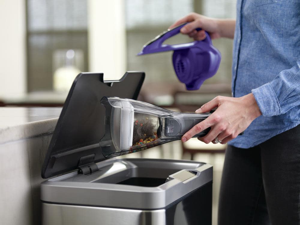 Black and Decker Lithium Hand Vac Pet Purple - Flockneti