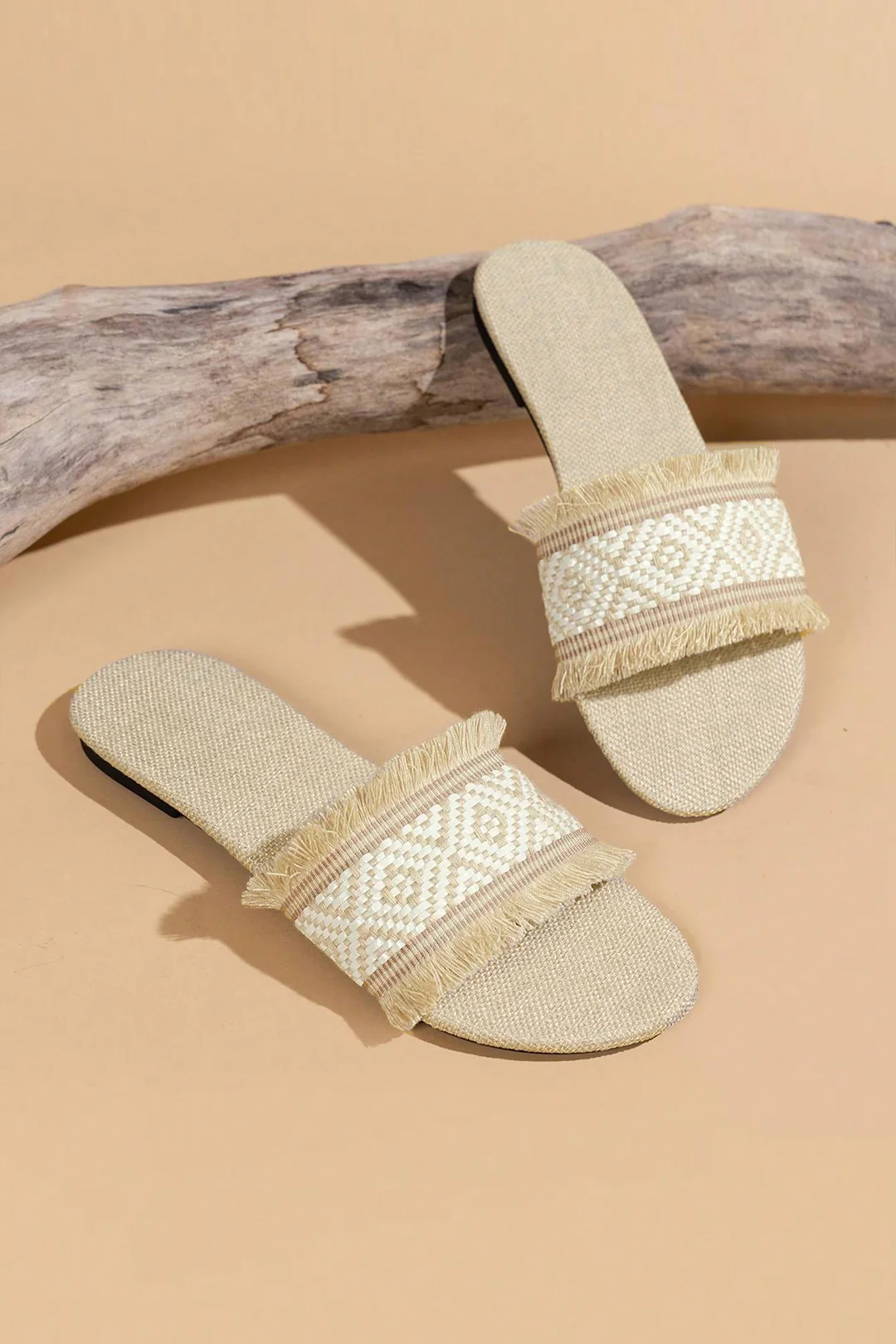 Fringed Weave Beach Slides - Flockneti