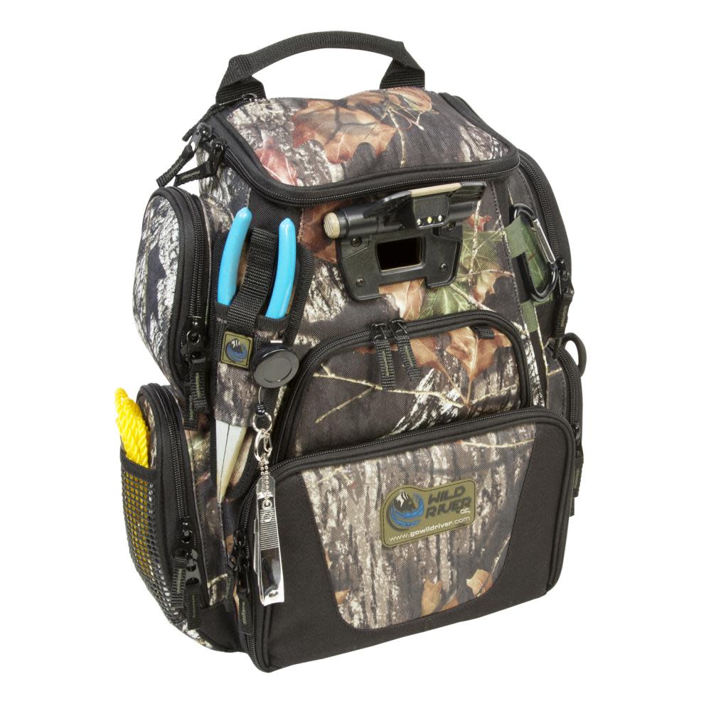 CLC Tackle Tek Recon Lighted Compact Backpack Mossy Oak - Flockneti