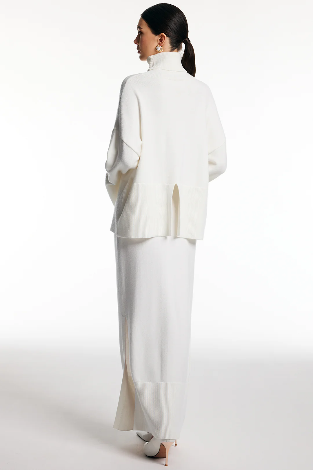 Knit Turtleneck Long-Sleeve Top And Side Split Skirt Set - Flockneti