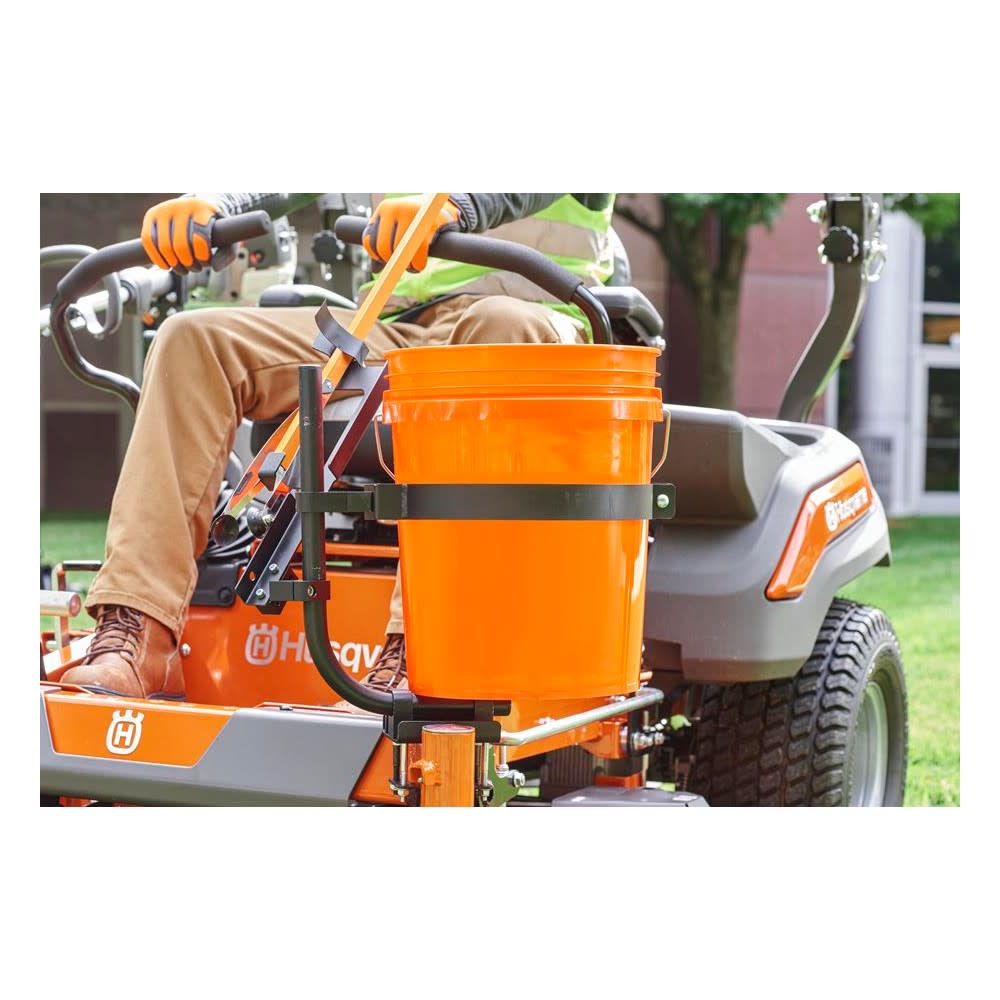 Husqvarna Bucket & Grabber Mounting system - Flockneti