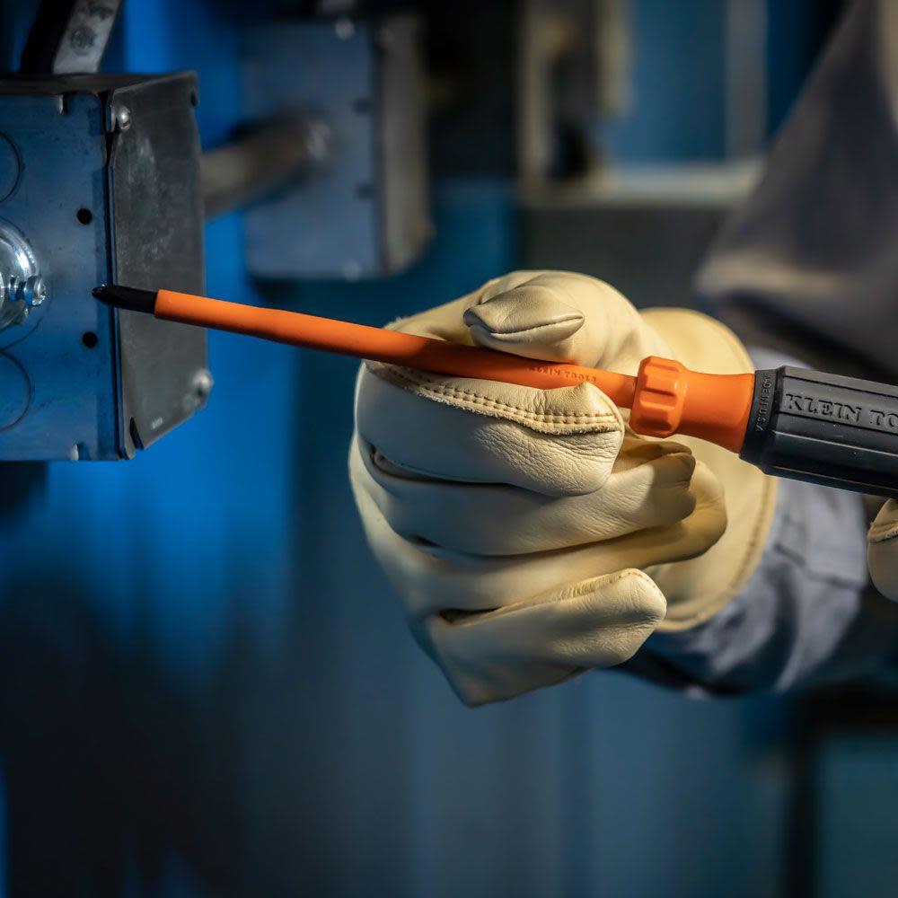 Klein Tools 6″ Insulated Screwdriver #2 PH - Flockneti
