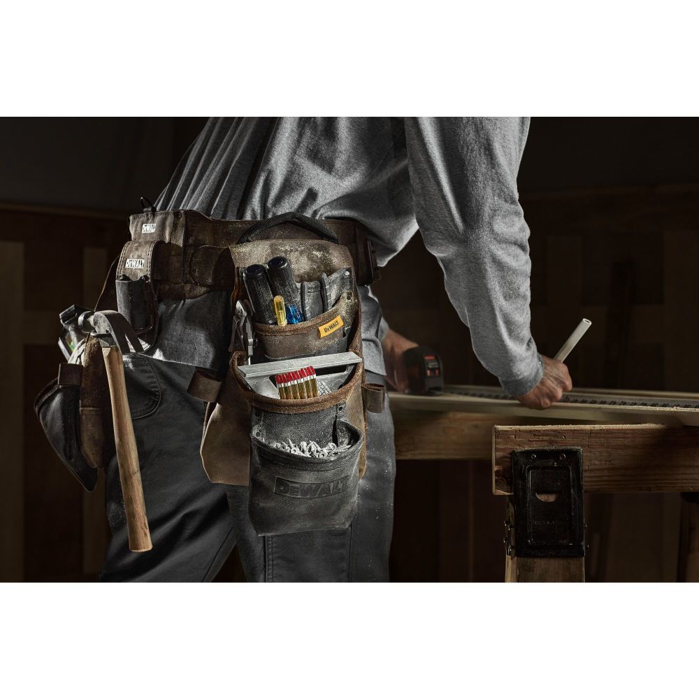 DEWALT Leather Tool Rig - Flockneti