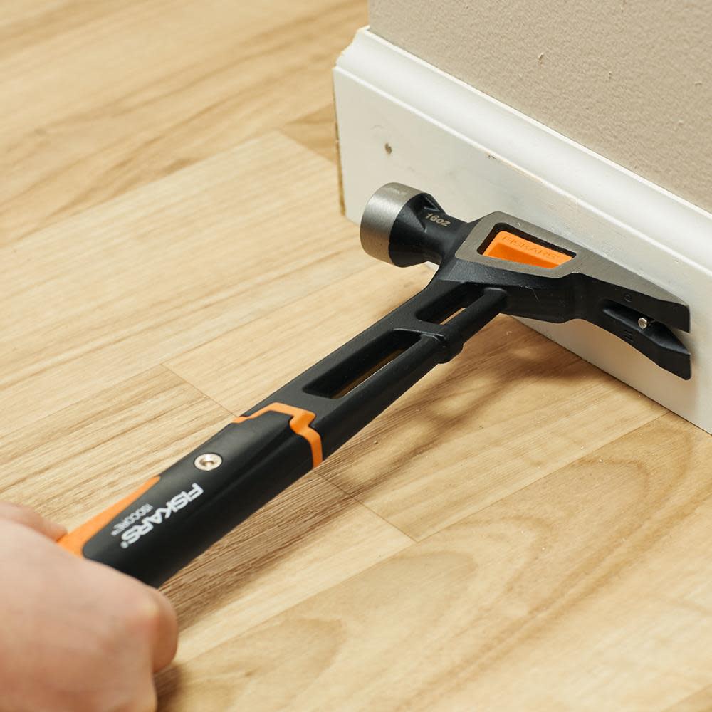 Fiskars 16 oz 13.5 In. Finishing Hammer - Flockneti