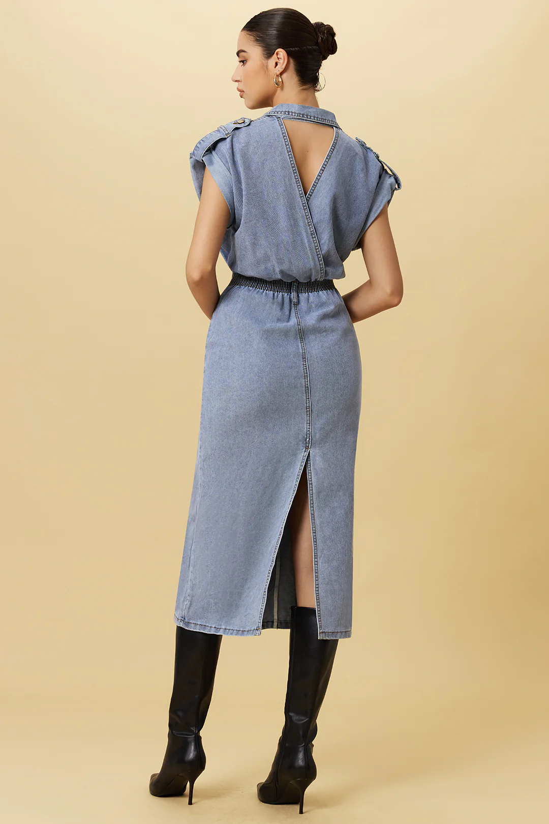 Denim Button Shirred Short Sleeve Dress - Flockneti