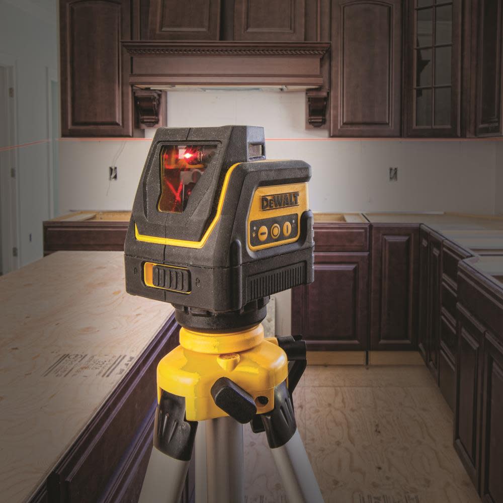 DEWALT Self Leveling 360 Degree Line and Vertical Line - Flockneti