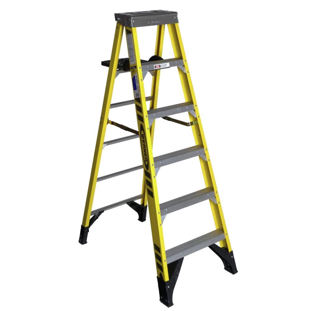 Werner 6 Ft. Type IAA Fiberglass Step Ladder - Flockneti