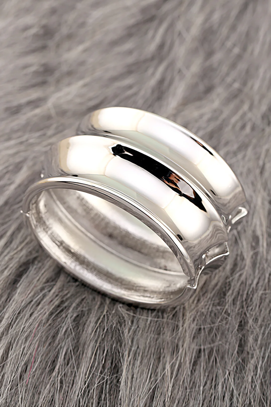 Irregular Open Bracelet - Flockneti