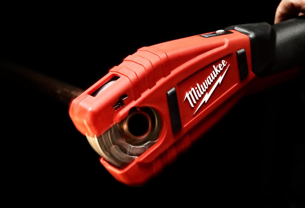Milwaukee M12 Cordless Lithium-Ion Copper Tubing Cutter Kit Reconditioned - Flockneti