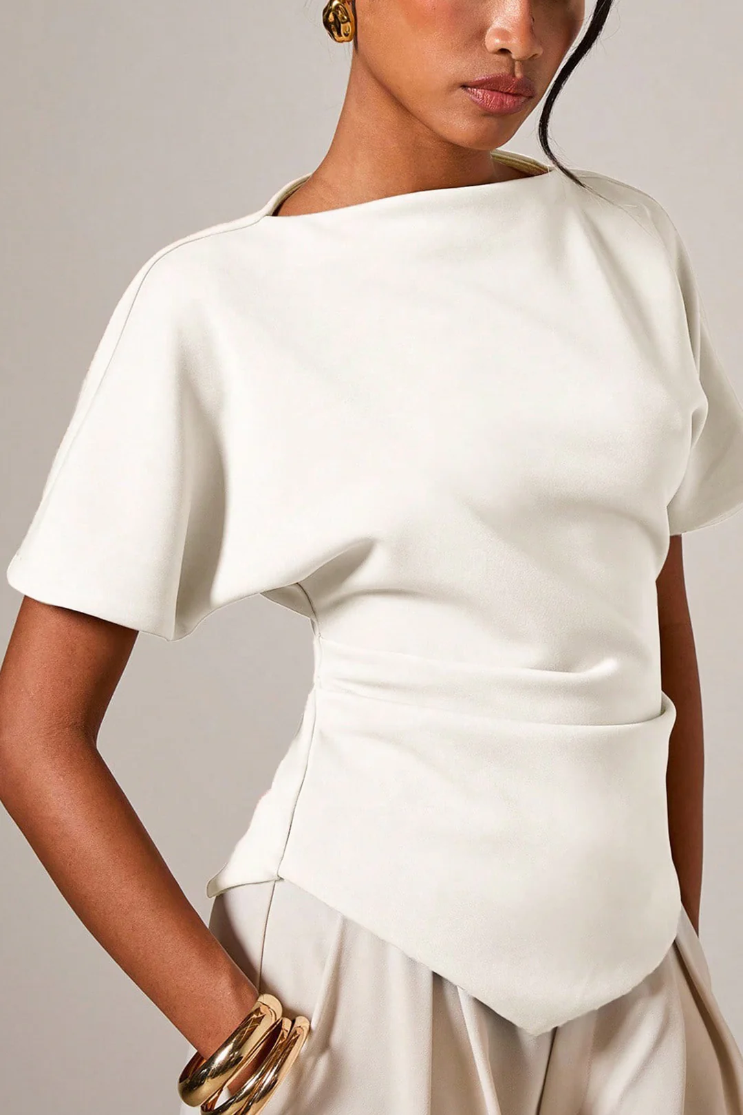 Solid Asymmetrical Ruched Short-Sleeve Shirt - Flockneti