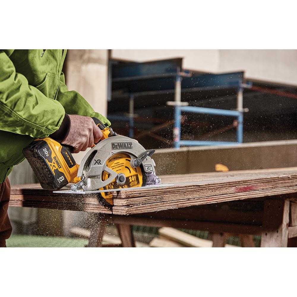 DEWALT 20V MAX XR 7 1/4″ Circular Saw Bare Tool - Flockneti