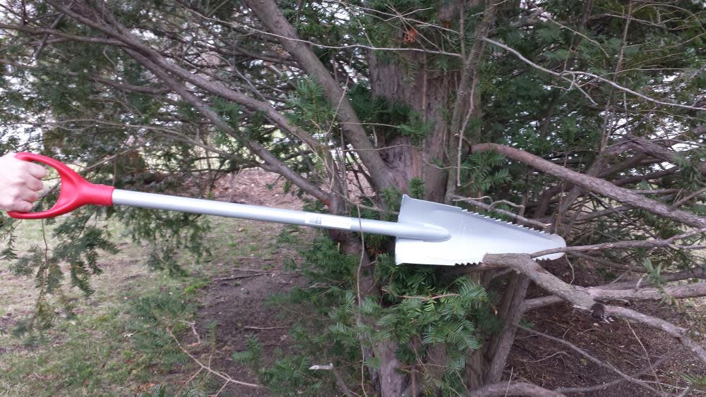 Root Assassin 48 in Garden Shovel and Saw - Flockneti