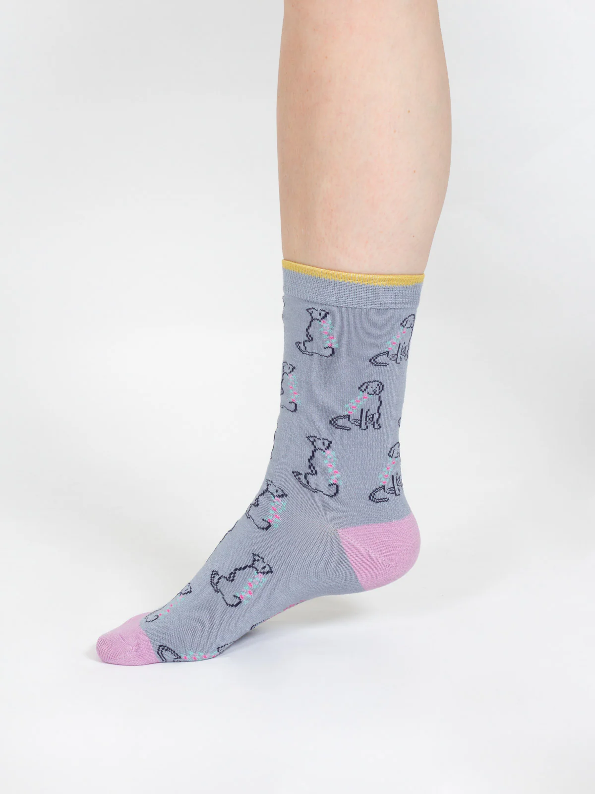 Outline Animal Bamboo Socks - Light Blue Dog - Flockneti