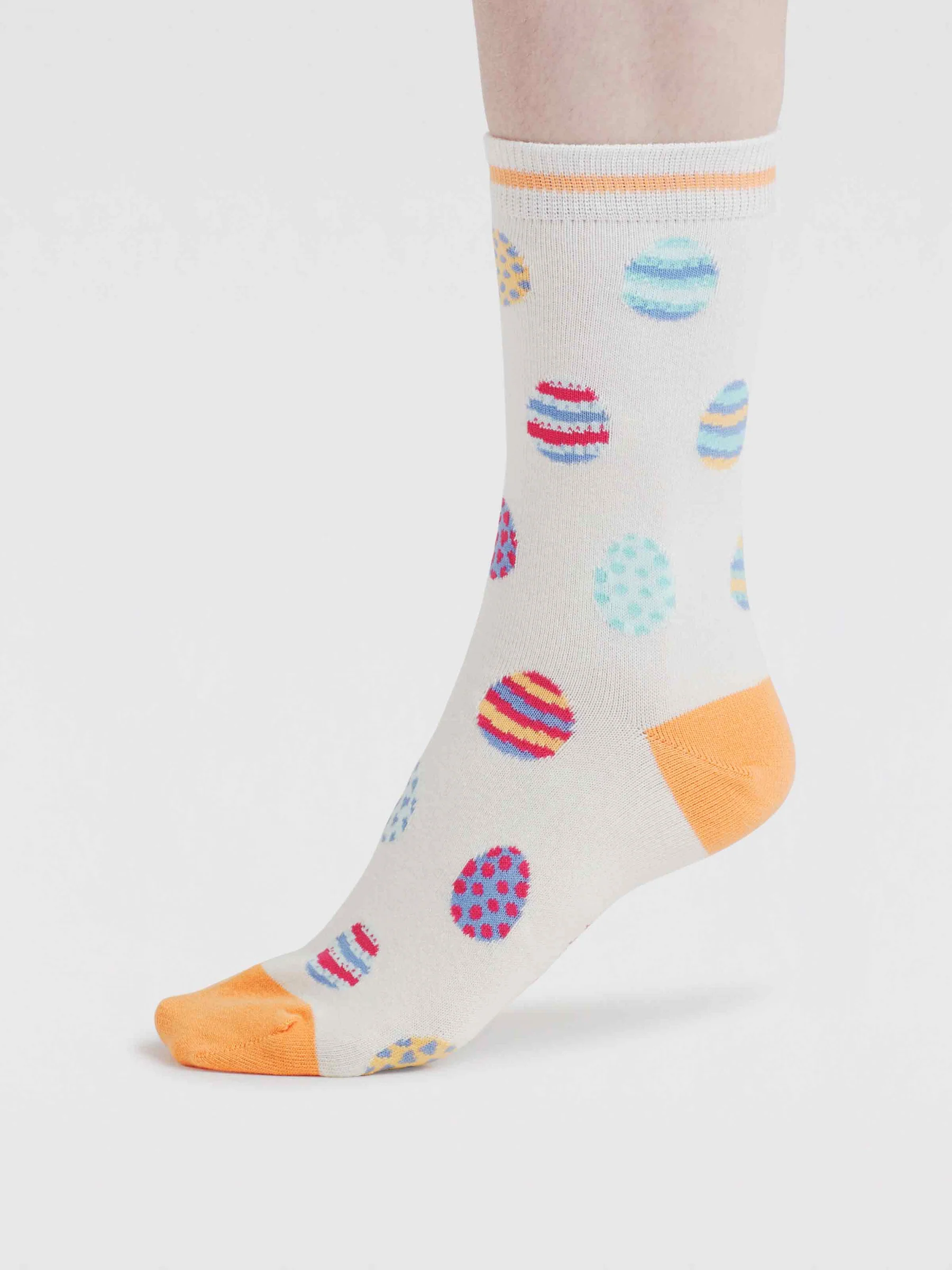 Elsa Easter Egg Bamboo Socks - Stone White - Flockneti