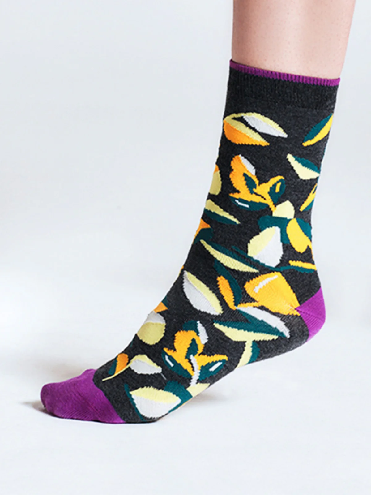 Isabel Floral Bamboo Socks - Grey - Flockneti