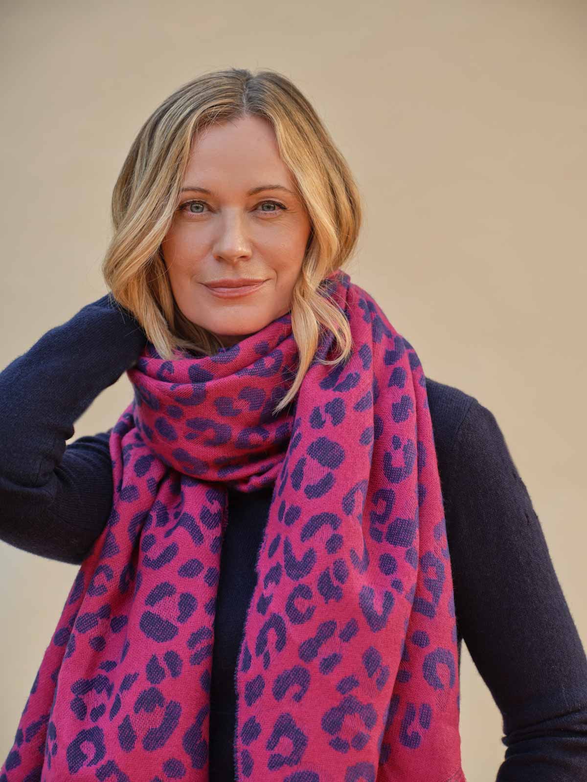 Midweight Animal Print - Pink Multi - Flockneti