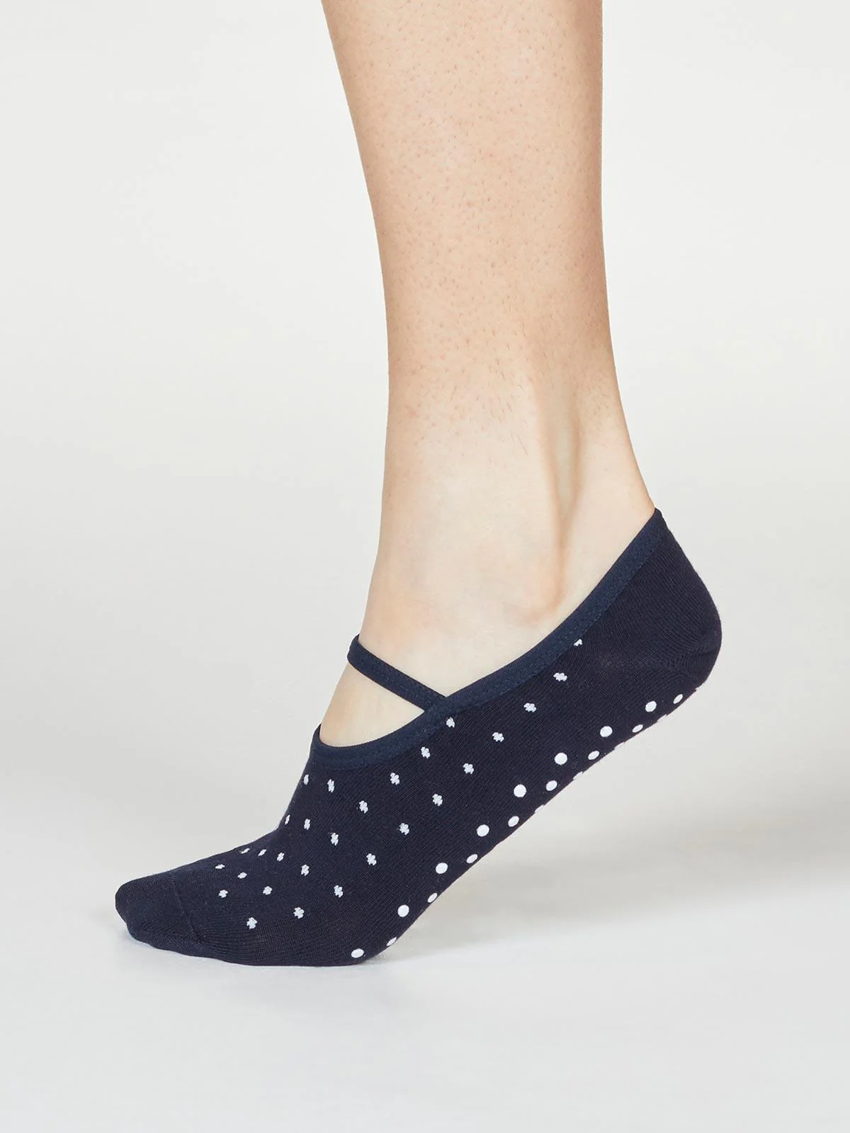 Thought SeaCell?  Essential Yoga & Pilates Socks - Black - Flockneti