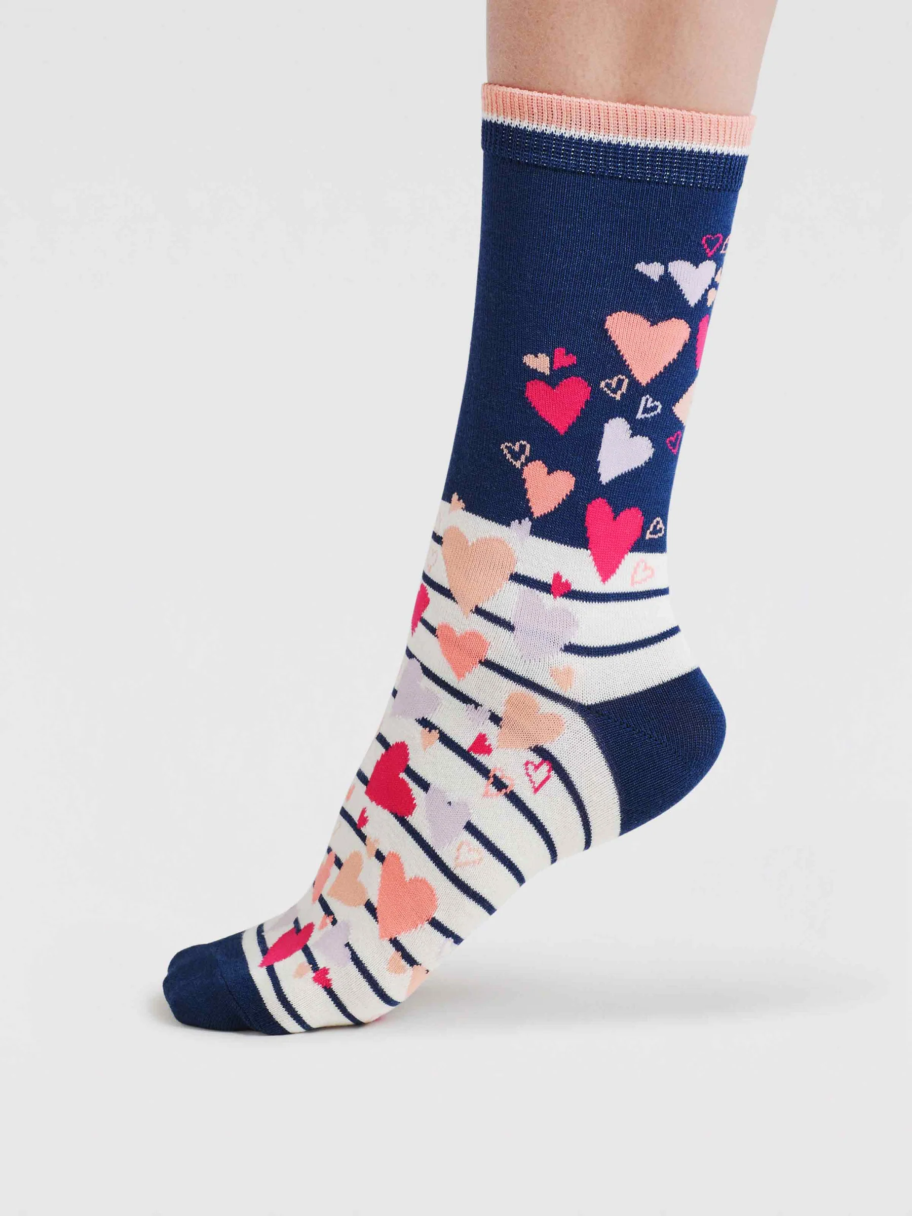 Eva Love Hearts Bamboo 2 Socks Gift Bag - Multi - Flockneti
