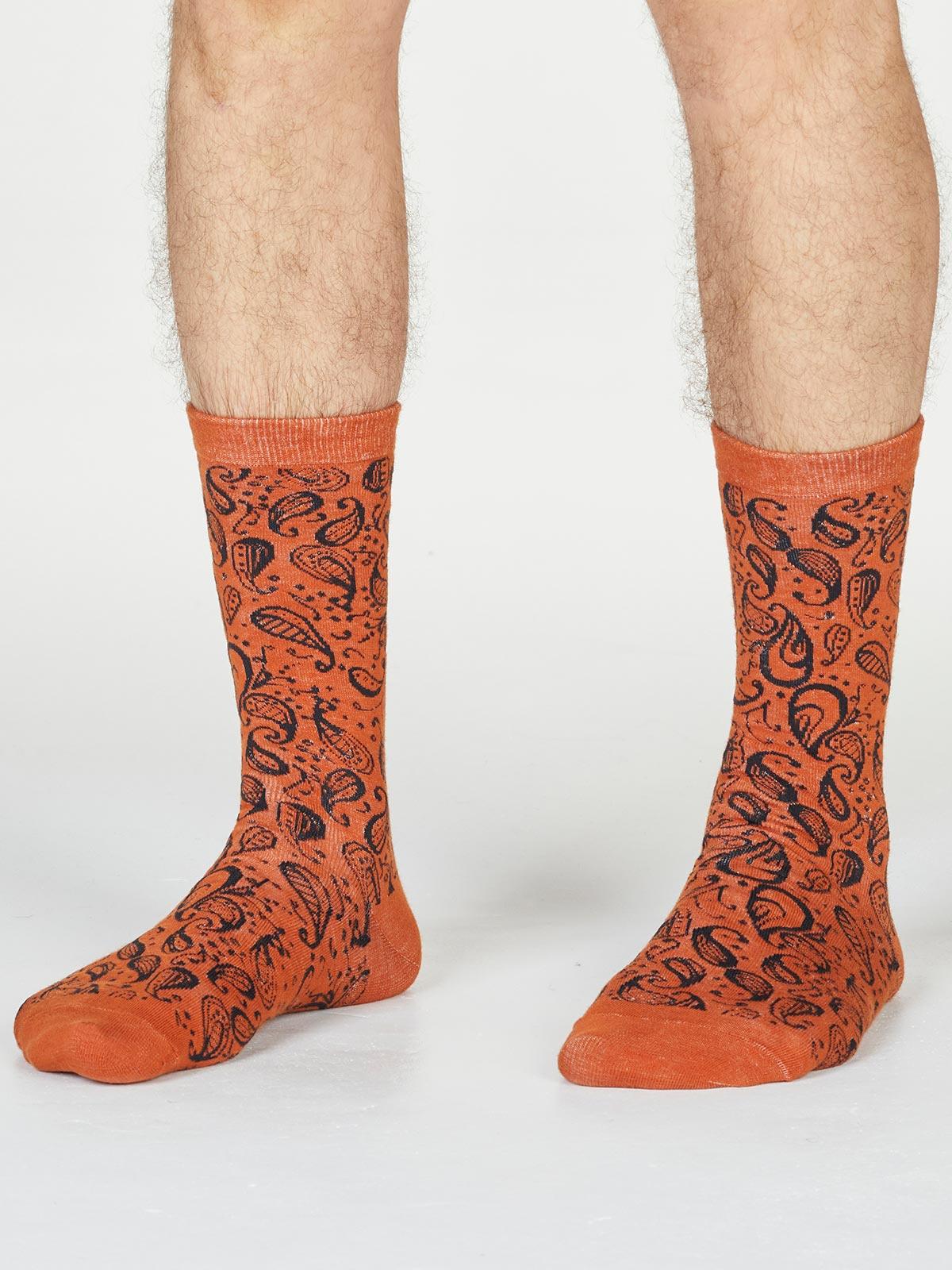 Larnard Paisley Socks - Spiced Orange - Flockneti