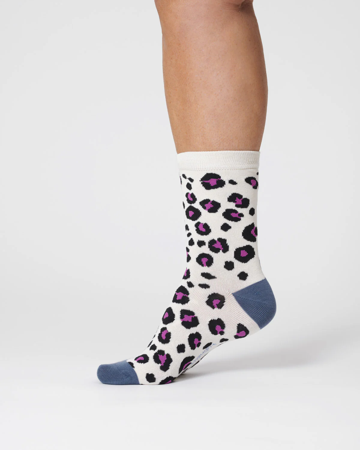 Womens Animal Print Bamboo Socks - Stone White - Flockneti