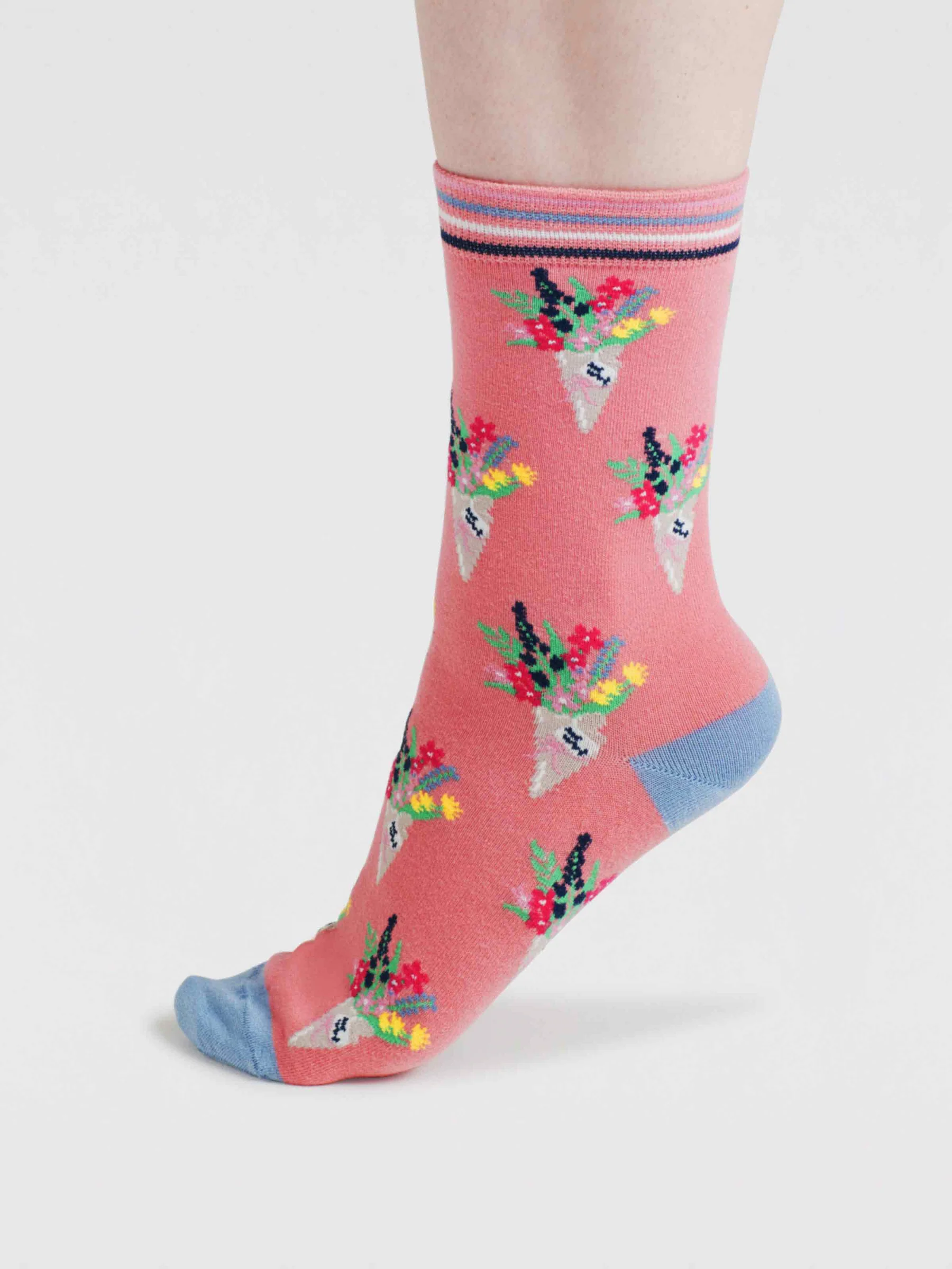 Ivie Floral Bouquet Organic Cotton Socks - Earthy Pink - Flockneti