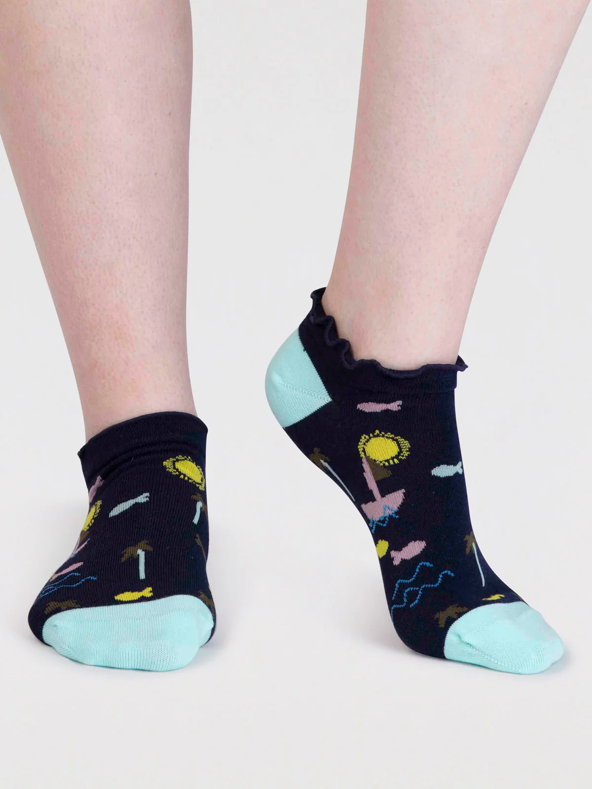 Maron Women's Bamboo Sailing Trainer Socks - Navy - Flockneti