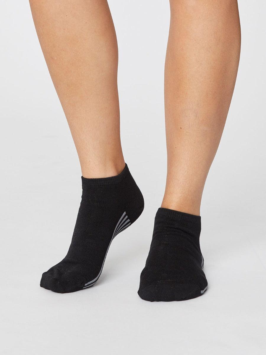 Solid Jane Trainer Socks - Black - Flockneti