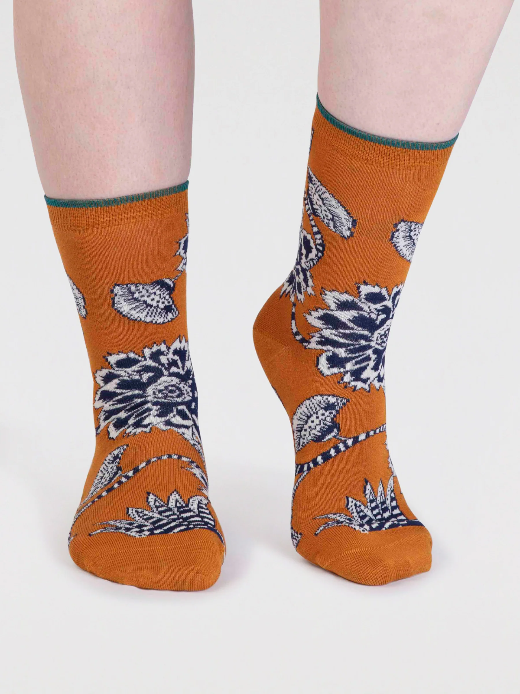 Freja Organic Cotton Abstract Flower Socks - Turmeric Yellow - Flockneti